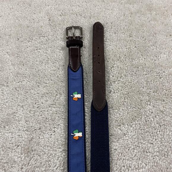 Vineyard Vines Belt Mens 30 Blue Irish Shamrock Canvas Leather Preppy Logo - Picture 1 of 4
